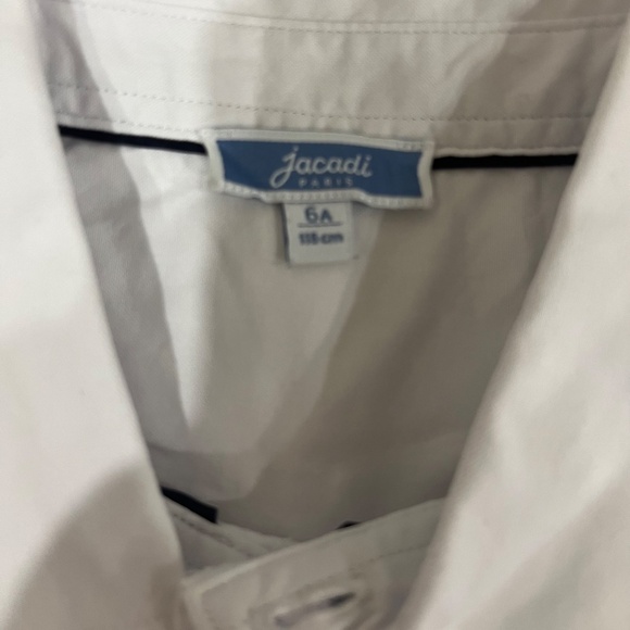 Boys, Size 6, Button Down Dress Shirt - Picture 2 of 3